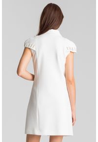 Versace Collection - Kremowa sukienka zapinana na zamek. Kolor: kremowy. Długość rękawa: krótki rękaw. Wzór: aplikacja, gładki. Długość: mini #3