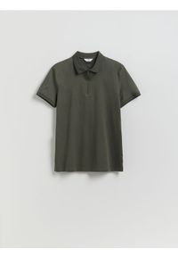 Reserved - Polo z merceryzowanej bawełny - ciemnozielony. Typ kołnierza: polo. Kolor: zielony. Materiał: bawełna