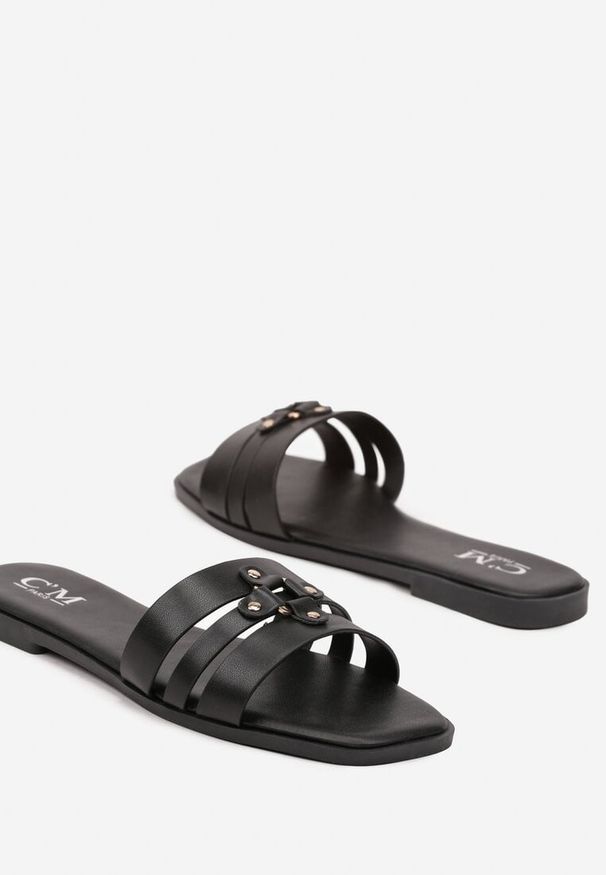 Born2be - Czarne Eleganckie Klapki w Minimalistycznym Stylu z Ozdobną Aplikacją Galisse. Okazja: na co dzień. Kolor: czarny. Materiał: jeans. Wzór: aplikacja. Obcas: na płaskiej podeszwie. Styl: elegancki