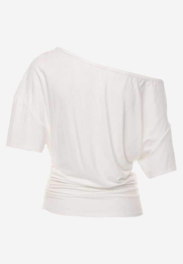 Born2be - Biała Wiskozowa Bluzka Nietoperzowa na Jedno Ramię z Marszczeniem w Talii Bolea. Okazja: do pracy, na co dzień, na spotkanie biznesowe. Kolor: biały. Materiał: wiskoza. Długość: długie. Styl: elegancki, biznesowy, klasyczny, casual