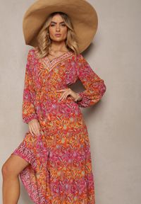 Renee - Czerwona Sukienka z Dekoltem w V o Rozkloszowanym Fasonie w Print Paisley Akka. Okazja: na co dzień. Kolor: czerwony. Materiał: skóra, zamsz. Wzór: paisley, nadruk. Styl: casual, elegancki #4