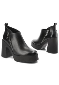 Czarne Botki Armodo Modne Buty Na Obcasie. Kolor: czarny. Materiał: skóra. Wzór: grochy. Obcas: na obcasie. Styl: wizytowy, elegancki. Wysokość obcasa: średni #4