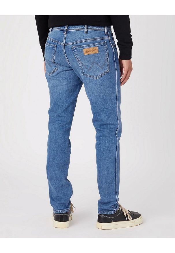 Wrangler - WRANGLER TEXAS TAPER MĘSKIE SPODNIE JEANSOWE NEW FAVORITE W12TJX21Y 112322668