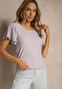 Renee - Jasnofioletowa Bluzka z Rozkloszowanymi Rękawami Sunelva. Okazja: na co dzień. Kolor: fioletowy. Materiał: jeans. Styl: elegancki, casual #3