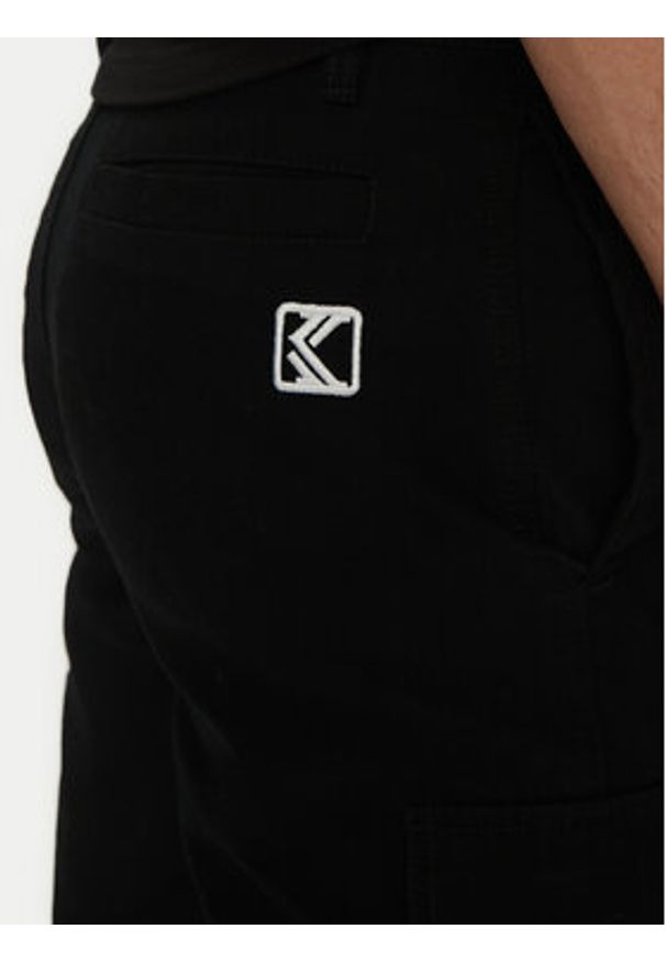Karl Kani Szorty materiałowe Retro Washed 6012261 Czarny Regular Fit. Kolor: czarny. Materiał: bawełna. Styl: retro