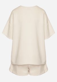 Born2be - Beżowy Komplet Oversize z Wiskozą T-shirt i Szorty z Nadrukiem Liravella. Kolor: beżowy. Materiał: wiskoza. Wzór: nadruk #4