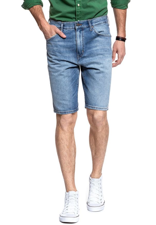 Wrangler - KRÓTKIE SPODENKI WRANGLER DENIM SHORT SLEDGEHAMMER W14CGW15X 112126591. Materiał: denim. Długość: krótkie