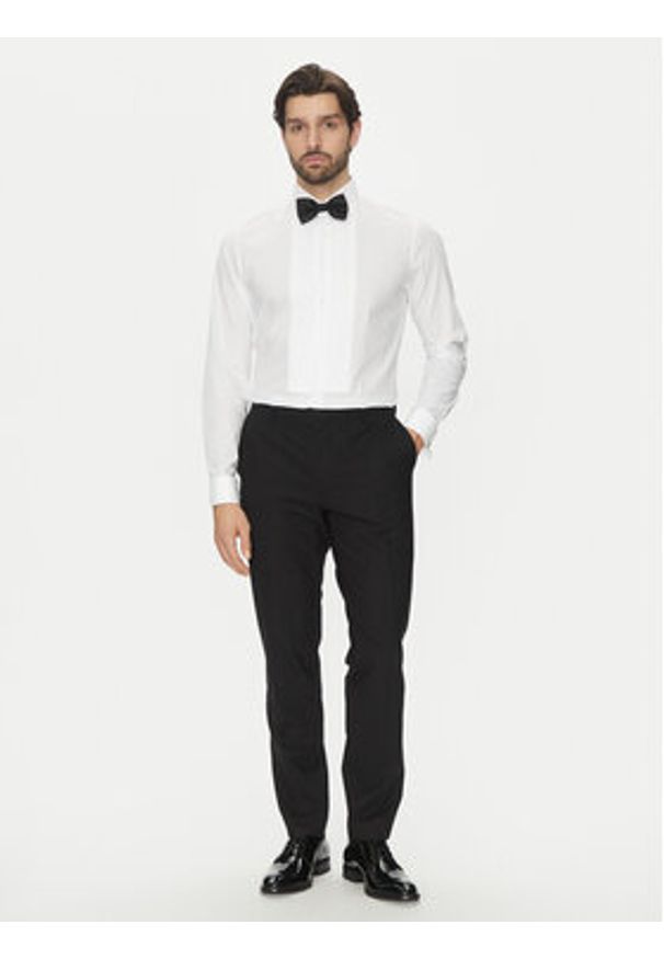 Michael Kors Koszula MK0DS01002 Biały Slim Fit. Kolor: biały. Materiał: bawełna