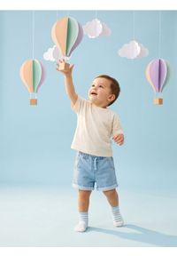 Sinsay - Szorty jeansowe z podwijanymi nogawkami - niebieski. Kolor: niebieski. Materiał: jeans