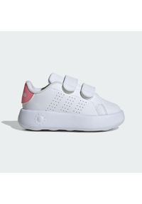 Adidas - Buty Advantage Kids. Kolor: czarny, różowy, biały, wielokolorowy. Materiał: materiał. Model: Adidas Advantage. Sport: turystyka piesza