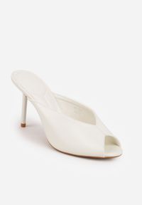 Born2be - Białe Klapki na Szpilce Ozdobione Wyciętą Cholewką Berineli. Kolor: biały. Materiał: jeans. Wzór: aplikacja. Obcas: na szpilce #3