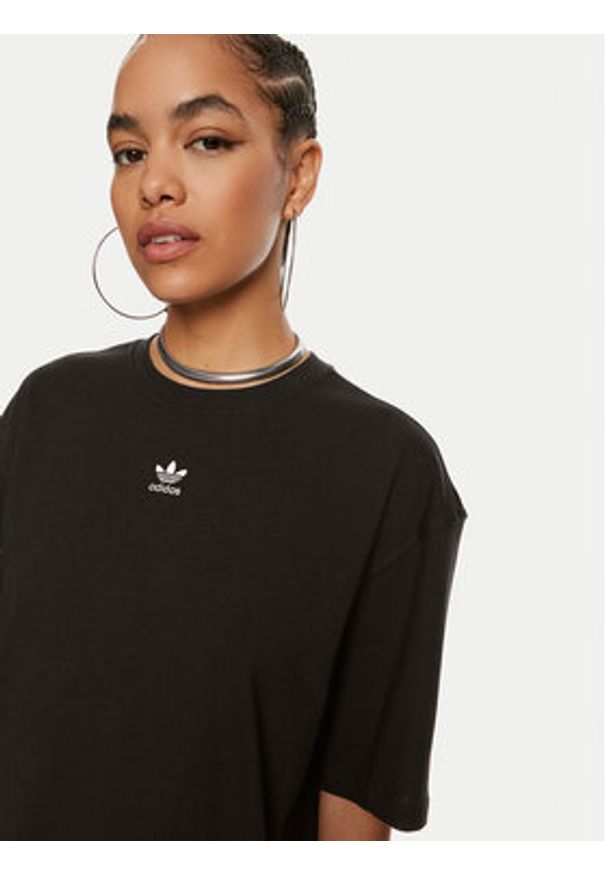 Adidas - adidas T-Shirt Essentials Boyfriend IY7321 Czarny Oversize. Kolor: czarny. Materiał: bawełna