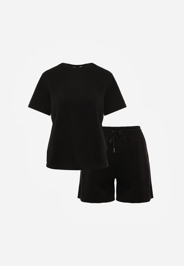 Born2be - Czarny Letni Komplet z Bawełny i Wiskozy T-shirt i Szorty Celinai. Kolor: czarny. Materiał: wiskoza, bawełna
