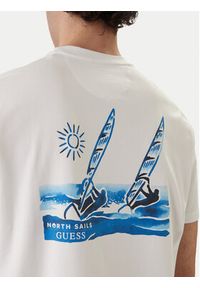 Guess T-Shirt GUESS x NORTH SAILS M6GI46 K3495 Biały Regular Fit. Kolor: biały. Materiał: bawełna #5