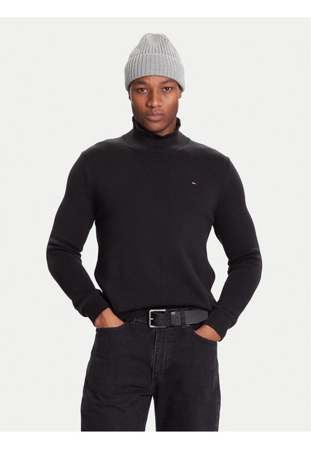 Tommy Jeans Golf DM0DM22096 Czarny Regular Fit. Typ kołnierza: golf. Kolor: czarny. Materiał: bawełna