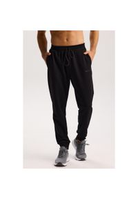 ROUGH RADICAL - Męskie spodnie dresowe Rough Radical Cotton Active Joggers Men. Kolor: czarny. Materiał: dresówka