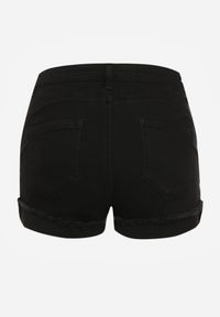 Renee - Czarne Szorty Denimowe High Waist z Efektem Push-Up i Asymetrycznymi Nogawkami Zilisea. Okazja: na co dzień. Stan: podwyższony. Kolor: czarny. Materiał: materiał. Styl: casual #3