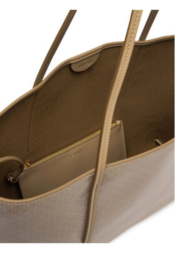 Calvin Klein Torebka Emblem Aop Tote W/ Pouch LV04F3266G Beżowy. Kolor: beżowy. Materiał: skórzane