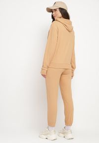 Born2be - Brązowy Komplet Dresowy Bluza z Kapturem i Spodnie z Troczkiem Sorttia. Kolor: beżowy. Materiał: dresówka #6
