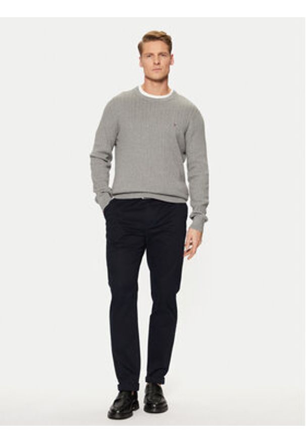 TOMMY HILFIGER - Tommy Hilfiger Sweter MW0MW37400 Szary Slim Fit. Kolor: szary. Materiał: bawełna