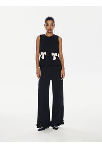 Reserved - Spodnie z wiskozy - czarny. Kolor: czarny. Materiał: wiskoza #1