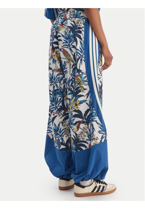 Adidas - adidas Spodnie dresowe Farm Rio Premium KD4643 Niebieski Loose Fit. Kolor: niebieski. Materiał: syntetyk