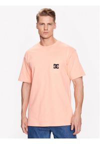 DC T-Shirt Star Pocket ADYZT05043 Pomarańczowy Regular Fit. Kolor: pomarańczowy. Materiał: bawełna #1