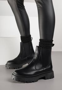 Renee - Czarne Botki Sztyblety na Grubej Podeszwie Gosoga. Okazja: na co dzień. Kolor: czarny. Materiał: futro, skóra. Styl: elegancki, casual #2