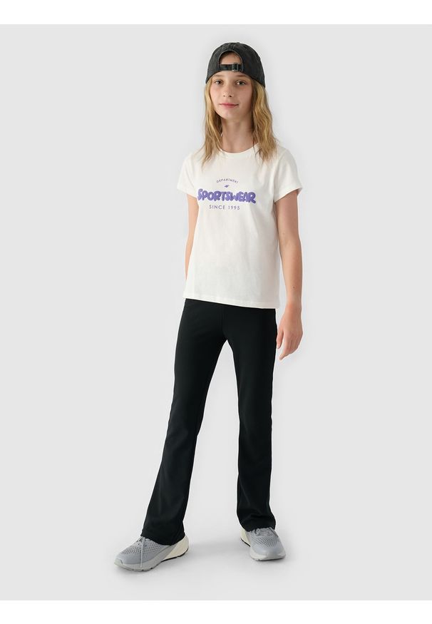 4f - 4F T-shirt z nadrukiem dziewczęcy - biały 128 (7-8 lat). Okazja: na co dzień. Kolor: biały. Materiał: bawełna, jersey, dzianina. Długość rękawa: krótki rękaw. Długość: krótkie. Wzór: nadruk. Sezon: lato. Styl: sportowy, klasyczny, casual