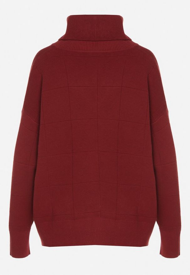 Born2be - Bordowy Golf w Klasycznym Stylu Linagela. Typ kołnierza: golf. Kolor: czerwony. Materiał: jeans. Styl: klasyczny