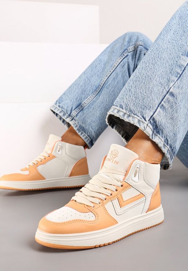 Born2be - Beżowo-Pomarańczowe Sneakersy Alcothee. Kolor: beżowy. Materiał: jeans. Obcas: na obcasie. Wysokość obcasa: niski
