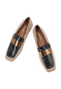 Hot Potatoes by Gioseppo - Beżowe Półbuty Gioseppo Eleganckie Obuwie Damskie. Okazja: do pracy. Zapięcie: pasek. Kolor: beżowy. Materiał: skóra, lakier. Wzór: aplikacja, geometria. Obcas: na obcasie. Styl: elegancki. Wysokość obcasa: średni #5