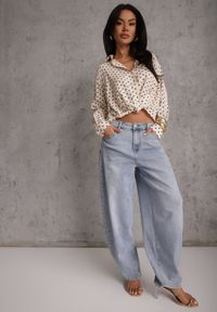 Renee - Beżowa Koszula w Groszki z Wiskozy Zdobiona Węzłem Aetherissa. Okazja: na co dzień. Kolor: beżowy. Materiał: wiskoza. Długość: długie. Wzór: aplikacja, grochy. Styl: casual #4