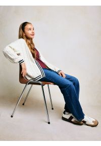 Big-Star - Kardigan dziewczęcy z kontrastowym wykoŅczeniem kremowy Misia 102. Okazja: na co dzień. Kolor: kremowy. Materiał: bawełna. Wzór: ze splotem. Styl: wizytowy, casual, elegancki #3