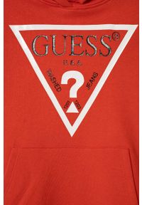 Guess bluza bawełniana dziecięca kolor czerwony z kapturem z nadrukiem. Typ kołnierza: kaptur. Kolor: czerwony. Materiał: bawełna. Wzór: nadruk #3