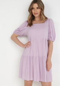 Born2be - Jasnofioletowa Sukienka z Wiskozy Phylyle. Typ kołnierza: dekolt kwadratowy. Kolor: fioletowy. Materiał: wiskoza. Wzór: gładki. Typ sukienki: rozkloszowane. Styl: klasyczny. Długość: mini #1