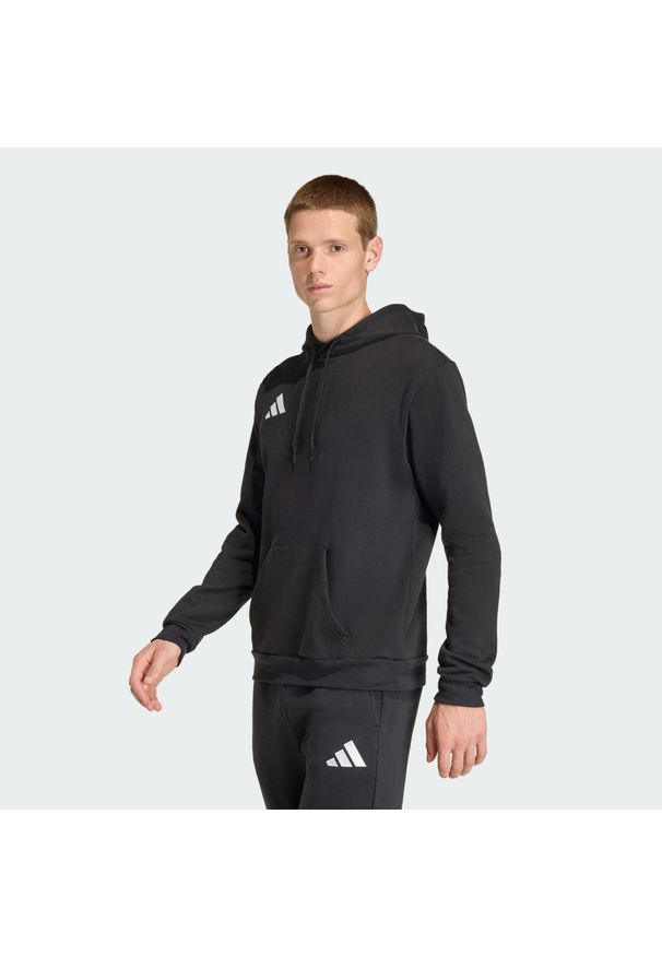Adidas - Bluza z kapturem Entrada26. Typ kołnierza: kaptur. Kolor: czarny, biały, wielokolorowy. Materiał: polar. Sport: piłka nożna