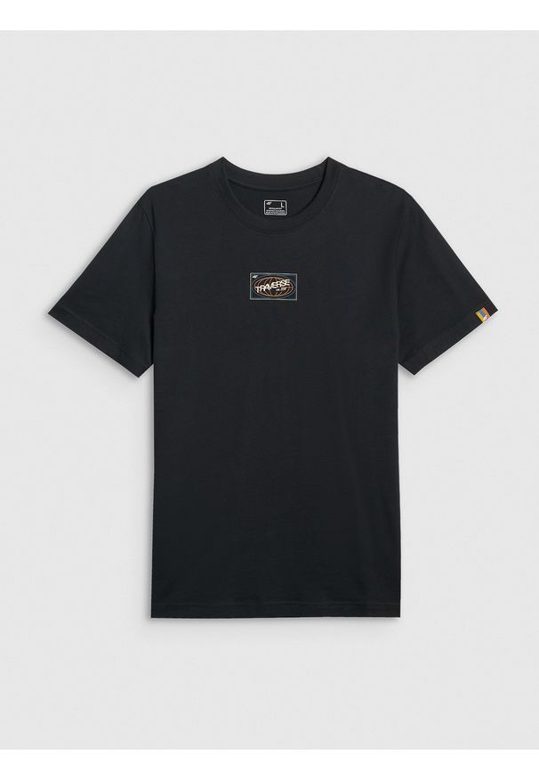 4f - 4F T-shirt regular z nadrukiem męski - czarny S. Okazja: na co dzień. Kolor: czarny. Materiał: dzianina, bawełna. Długość rękawa: krótki rękaw. Długość: krótkie. Wzór: nadruk. Styl: casual