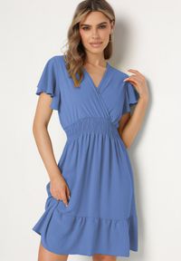 Born2be - Niebieska Sukienka Mini z Gumką w Pasie i Falbanką Senait. Kolor: niebieski. Długość: mini #7