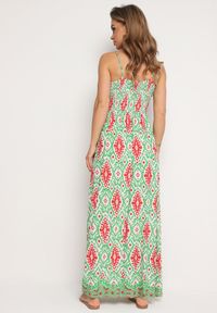 Born2be - Zielona Taliowana Sukienka z Wiskozy na Regulowanych Ramiączkach z Gumką w Pasie Zenadea. Okazja: na co dzień. Kolor: zielony. Materiał: wiskoza. Długość rękawa: na ramiączkach. Sezon: lato. Styl: wizytowy, casual #6