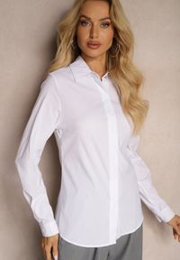Renee - Biała Klasyczna Koszula Zapinana na Guziki Masta. Kolor: biały. Wzór: gładki. Styl: klasyczny