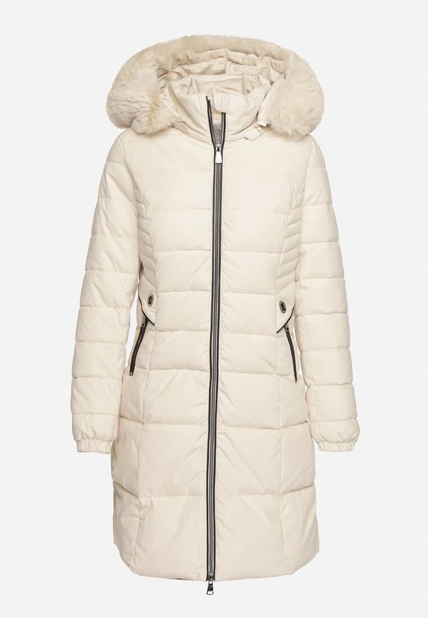 Born2be - Jasnobeżowa Pikowana Kurtka z Kapturem i Futerkiem z Możliwością Odpięcia Taralina. Okazja: na spacer, na co dzień. Typ kołnierza: kaptur. Kolor: beżowy. Materiał: futro. Styl: casual, klasyczny