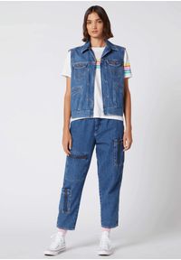 Wrangler - WRANGLER SUMMER VEST DAMSKA KAMIZELKA JEANSOWA BEZRĘKAWNIK BORA BLUE W430Q318F. Materiał: jeans. Długość rękawa: bez rękawów