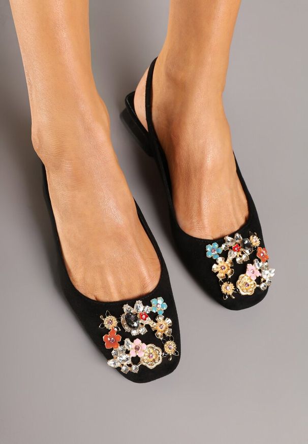 Renee - Czarne Czółenka Slingback Vices z Cyrkoniami i Wkładką ze Skóry Eklina. Okazja: na co dzień. Kolor: czarny. Materiał: skóra. Obcas: na obcasie. Styl: wizytowy, klasyczny, elegancki, casual. Wysokość obcasa: średni