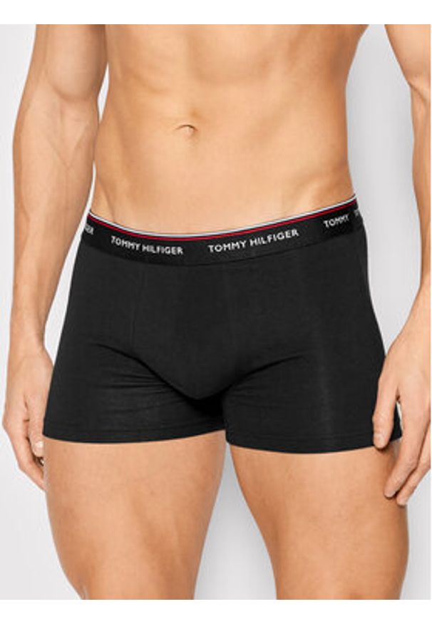 TOMMY HILFIGER - Tommy Hilfiger Komplet 3 par bokserek 3P Trunk 1U87903842 Kolorowy. Materiał: bawełna. Wzór: kolorowy