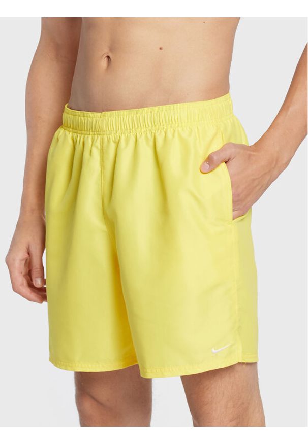 Nike Szorty kąpielowe Volley NESSA559 Żółty Regular Fit. Kolor: żółty. Materiał: syntetyk