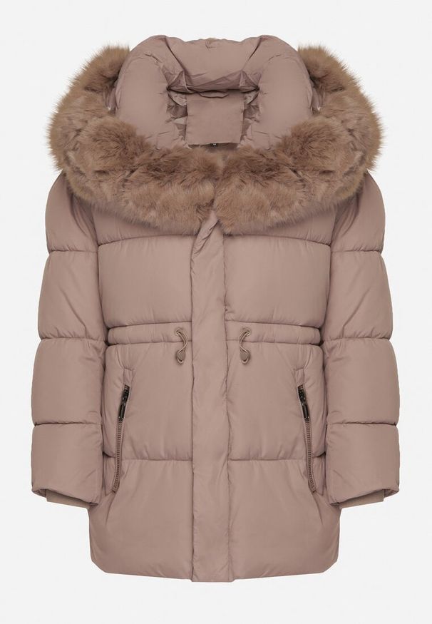 Born2be - Ciemnobeżowa Kurtka z Pikowanymi Przeszyciami i Kapturem z Futerkiem Galiadia. Okazja: na spacer, na co dzień. Kolor: beżowy. Materiał: futro. Styl: casual, sportowy, klasyczny