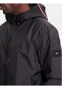 TOMMY HILFIGER - Tommy Hilfiger Kurtka przejściowa MW0MW40225 Czarny Regular Fit. Kolor: czarny. Materiał: syntetyk #4