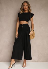 Renee - Czarne Spodnie Culottes High Waist z Bawełny Zdobione Guzikami Izuma. Okazja: na co dzień. Stan: podwyższony. Kolor: czarny. Materiał: bawełna. Wzór: aplikacja. Styl: elegancki, casual