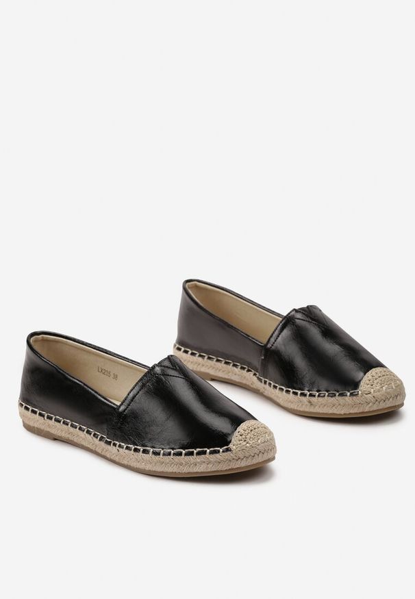 Born2be - Czarne Espadryle z Błyszczącą Cholewką i Plecioną Podeszwą Allvena. Okazja: na co dzień. Kolor: czarny. Szerokość cholewki: normalna. Sezon: lato. Styl: boho, casual